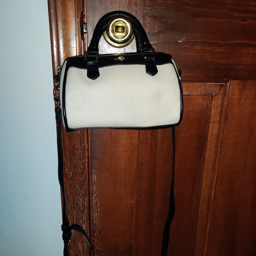 Kate Landry Cream And Black Purse